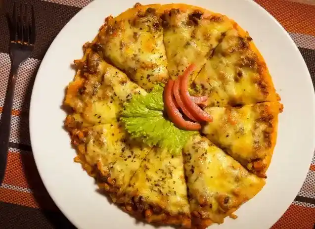 Chicken tikka pizza11k.jpg